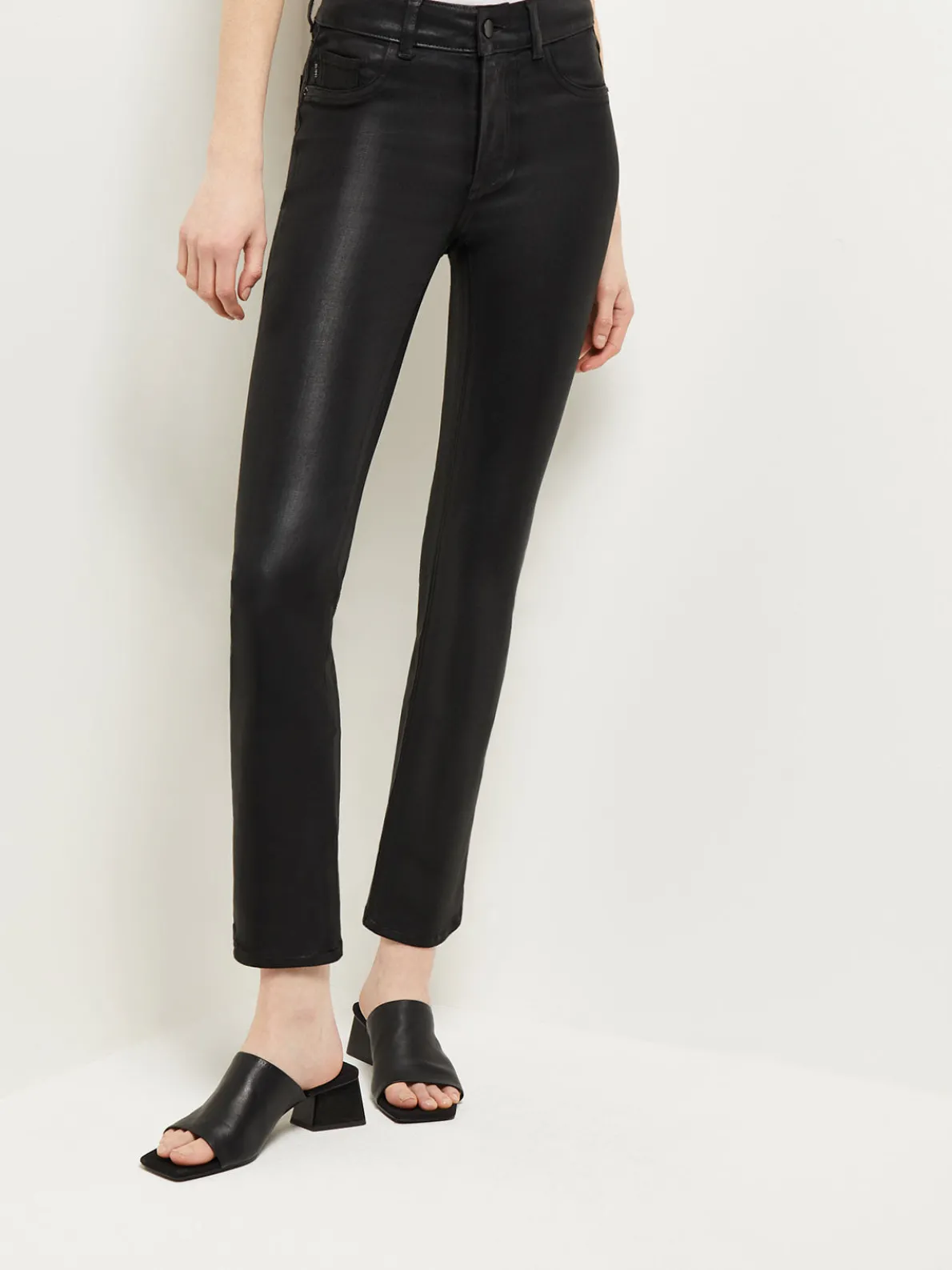 Mara Mid-Rise Straight Leg Ankle Jeans