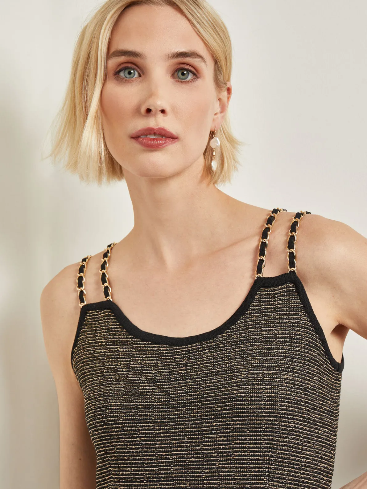 Modern Fit A-Line Curb Chain Double Strap Knit Mini Dress