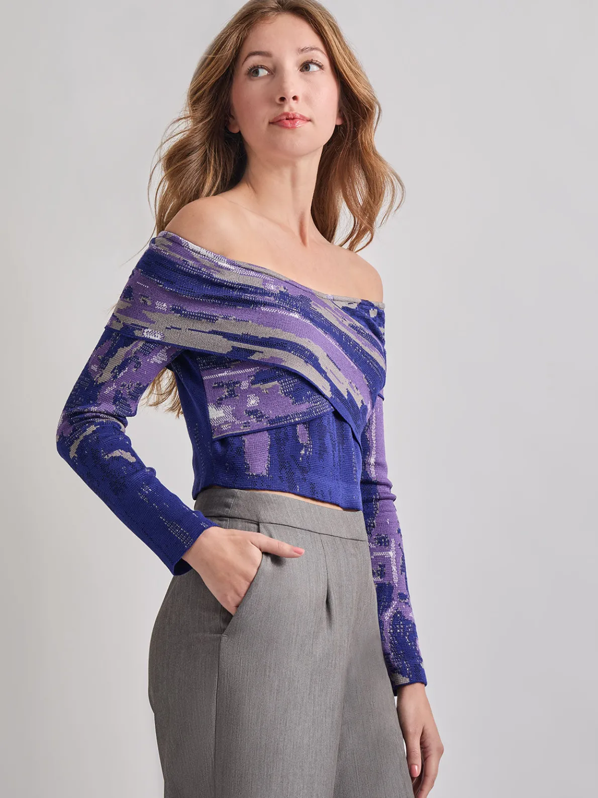 Modern Fit Cropped Cross Body Watercolor Soft Knit Top