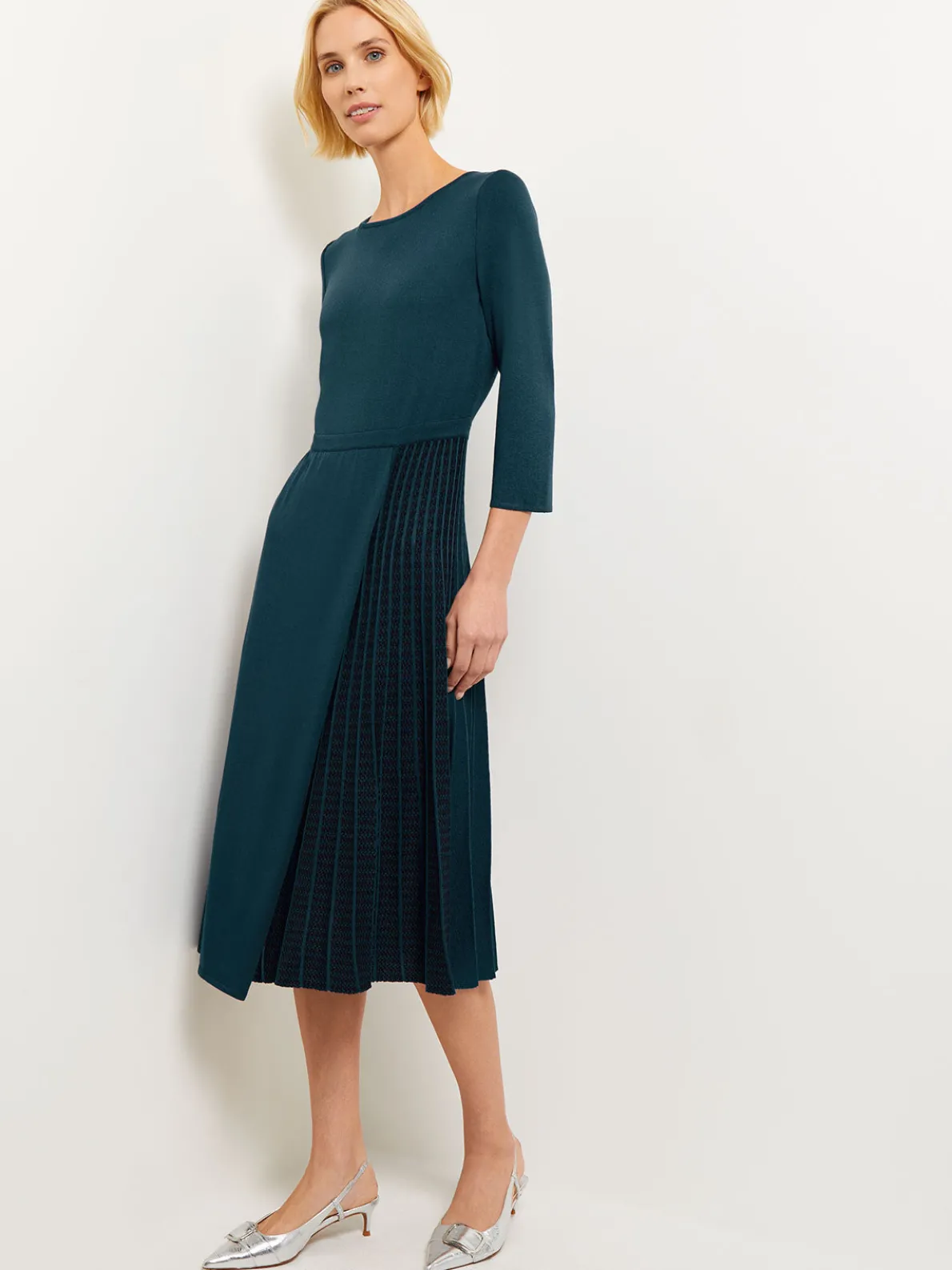Pleated Contrast Panel Soft Knit Dress