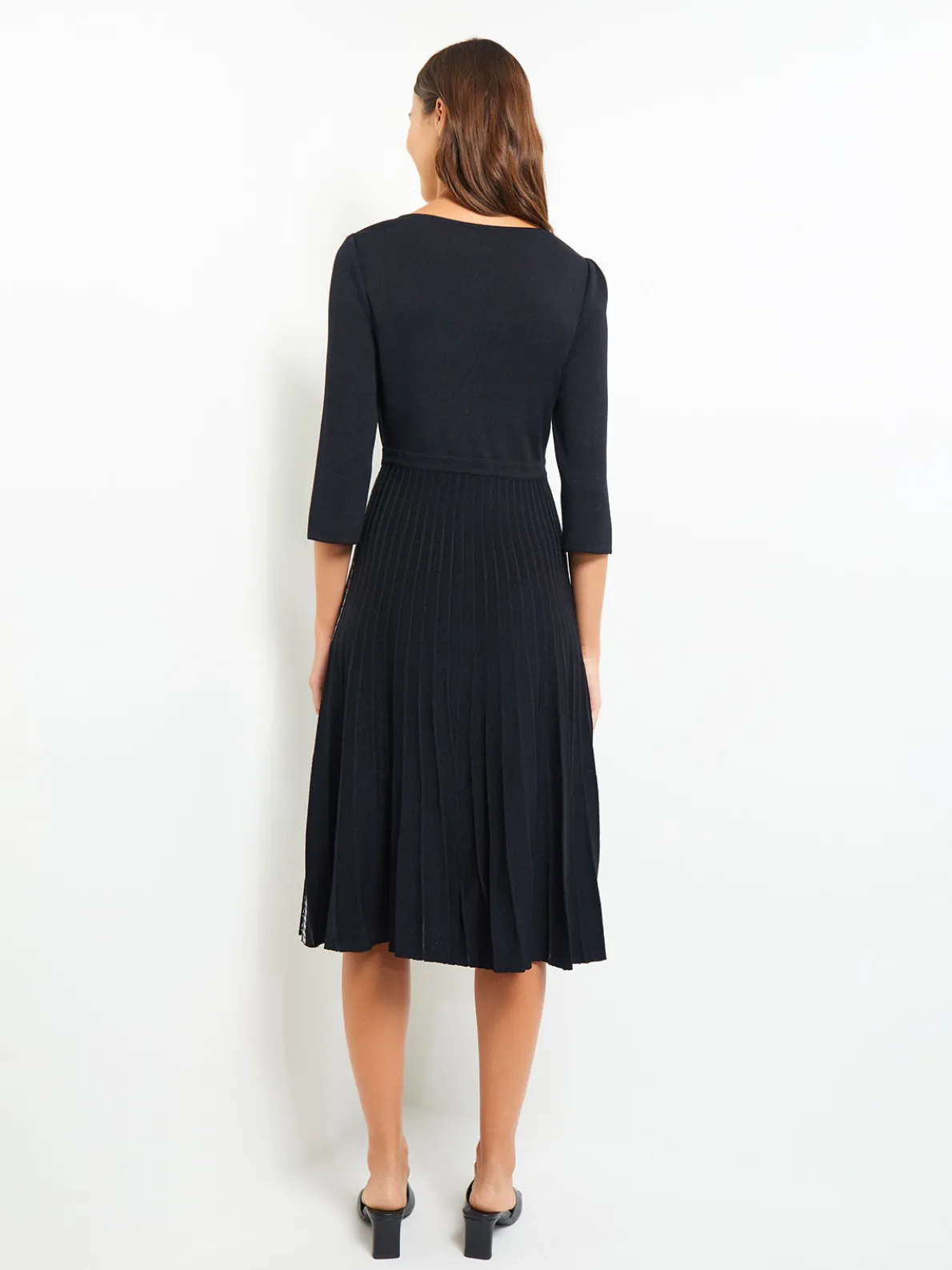 Pleated Contrast Panel Soft Knit Dress