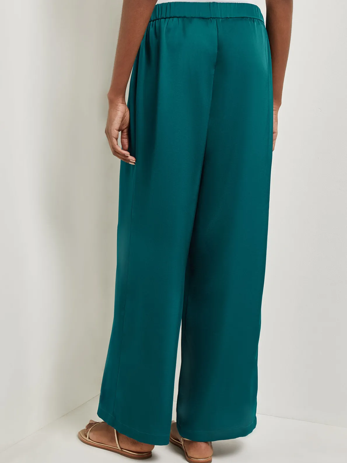 Pull-On Woven Wide Leg Pants