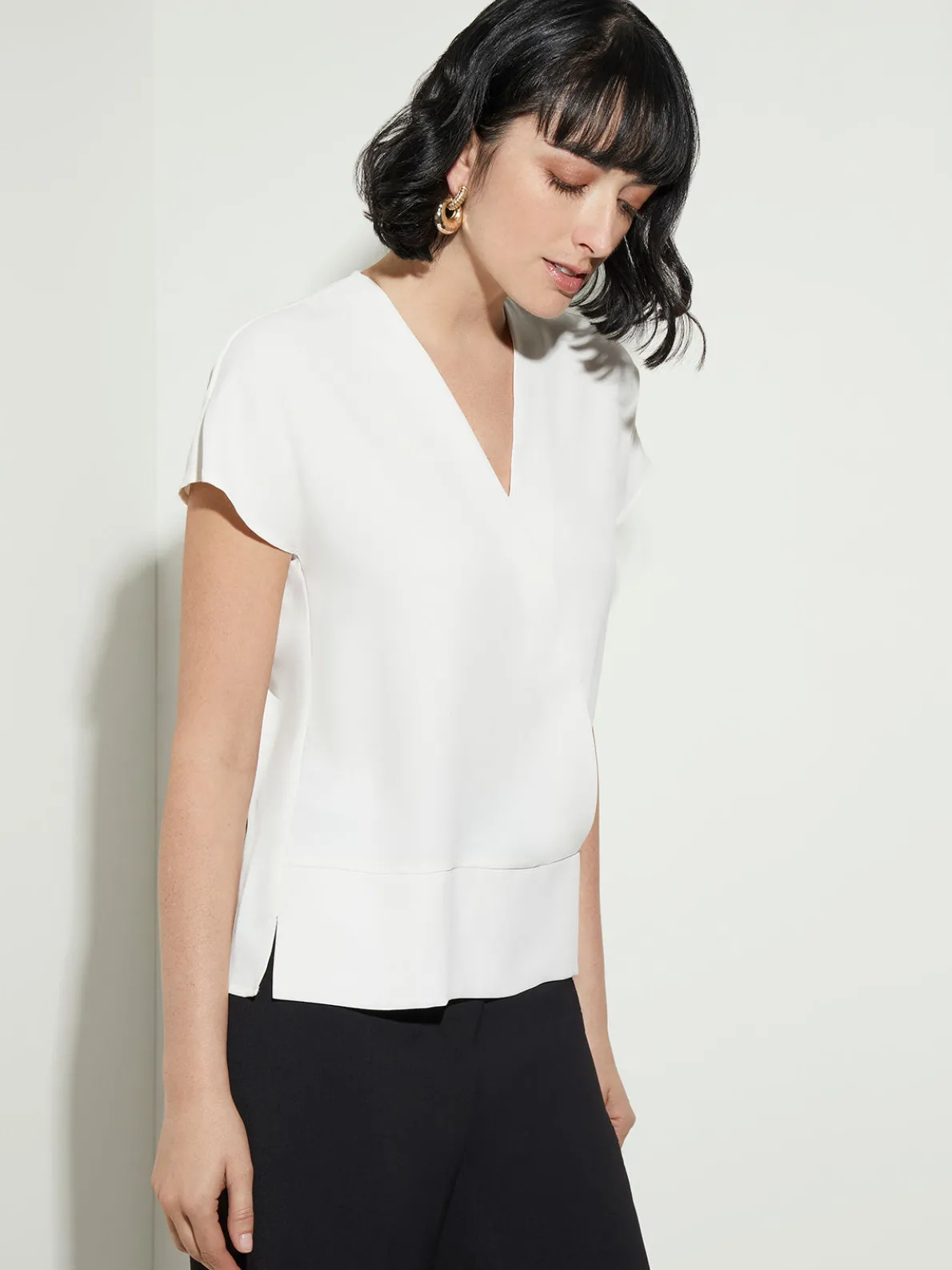 Short Sleeve V-Neck Crepe de Chine Blouse