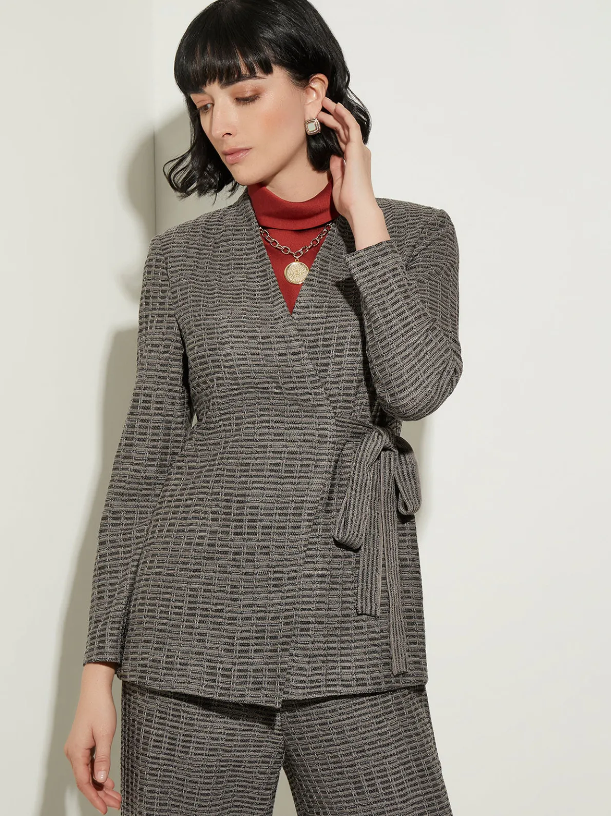 Tailored Fit Tweed Side Tie Knit Blazer