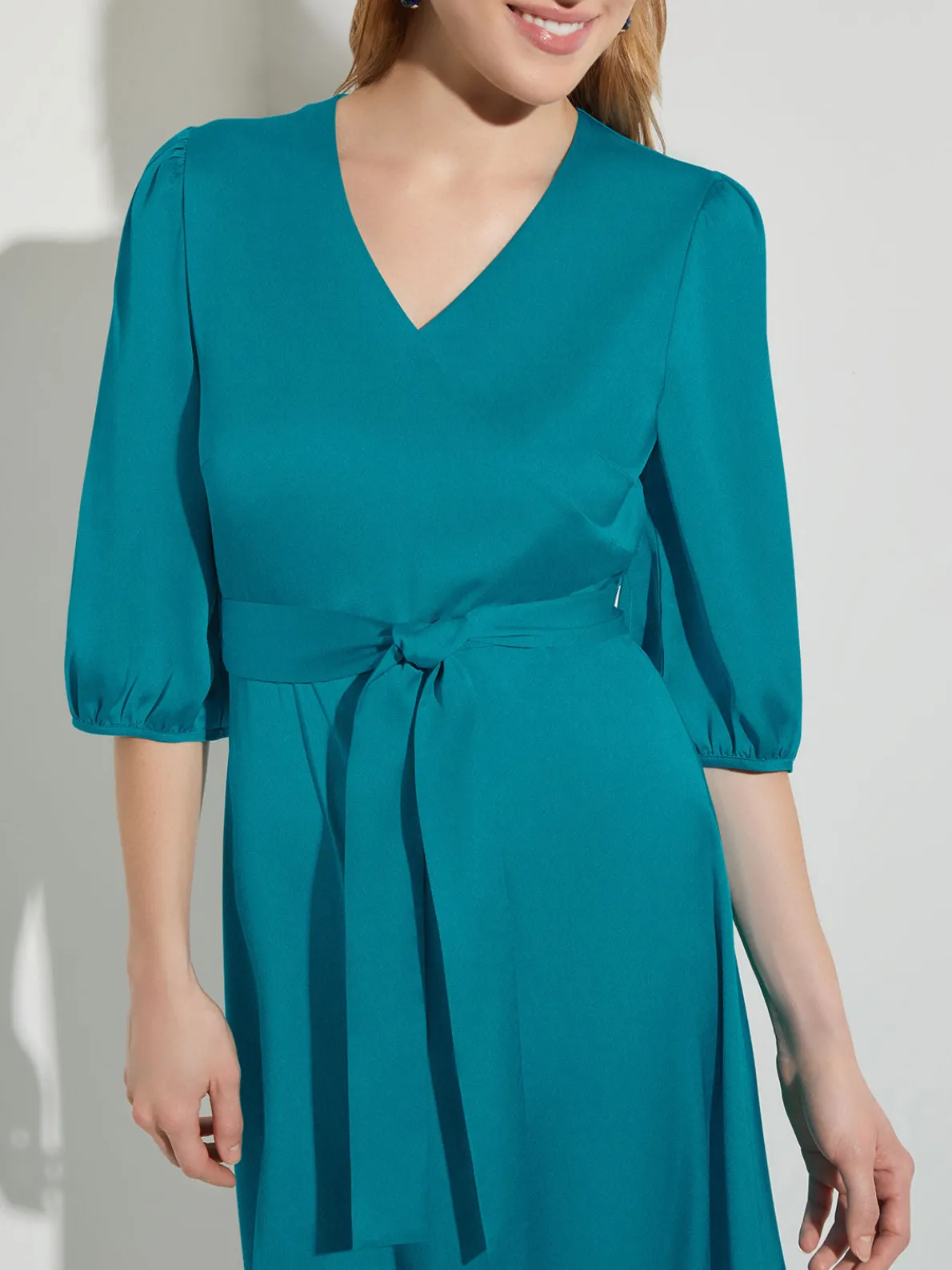 Woven Tie-Waist Balloon Sleeve Dress